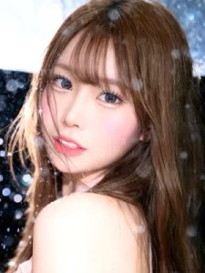 明里的个人资料 - CoCo⏺