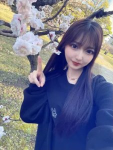 莉莉的个人资料 - CoCo⏺