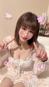 【在线】露露🇨🇳天然巨乳，经验丰富 - 任逍遥