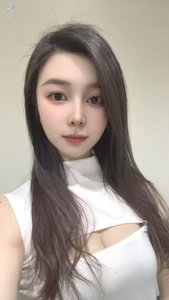 【在线】小梦🇨🇳年轻瘦小皮肤好 - 任逍遥