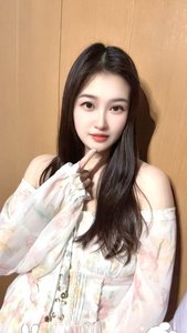 【在线】悠悠🇨🇳短期空降🪂皮肤白皙，身材好 - 任逍遥