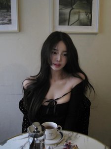 浅浅（00，放荡风） - 小蛋糕