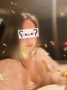 乳乳（骚货哺乳人妻） - 小蛋糕