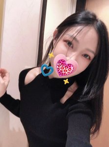 夏美🇻🇳 - 拥抱