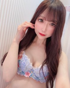 「細身美乳」かな#羞恥プレイに興奮しちゃう#18000 - 日不落