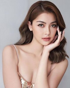 良子 - 日本派对