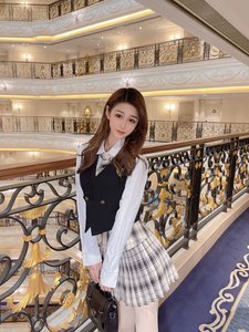 新人空降星辉 性感小魅魔 摇摇 - 星辉国际