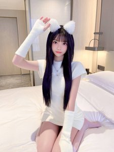 空降新人  女友感十足 小雨 - 星辉国际