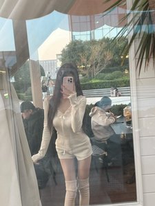 小狐狸→留学生→奶头粉 - 梦巴黎