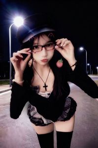 雪花（sulwha）05年留学生 极短期兼职 萝莉型 可爱小巧 无风尘气 究极女友感 - 樱花