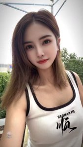 今日新人可乐（莞式服务，深喉，毒龙口爆，舌吻，小巧玲珑型） - 欢乐谷