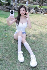 今日空降子晴（巨乳，巨乳，舌吻，毒龙，口爆，深喉） - 欢乐谷