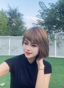 今月空降新人洋子（可舌吻可口爆，清纯女友型） - 欢乐谷
