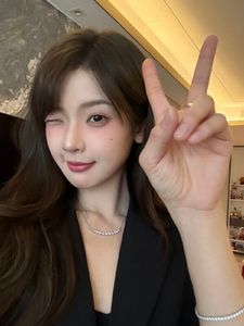 菜月なつき🇯🇵清纯 小穴紧致粉嫩 腿长胸大 服务好热情高 - 泗月