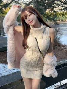 叶月はづき🇯🇵性感白皙超细美腿无敌！高颜值漂亮型的女孩！ - 泗月