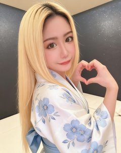 🌸艾莉奈🌸—小巧可爱 美臀 抱草后入完美 - 活春宫