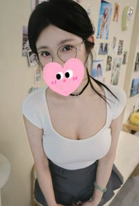 兼职 大院生萌学姐—薇薇 - 爱姬