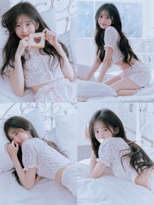 宝宝❤️初下海 留学生小学妹（可爱乖乖女 听话配合）美腿 美胸 三点粉 - 男吸