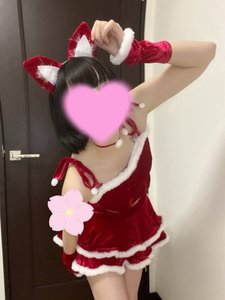 （1.7万嫩妹）琉璃（粉嫩樱花妹初下海）（性格态度好）（无套特惠） - 皮卡乐园