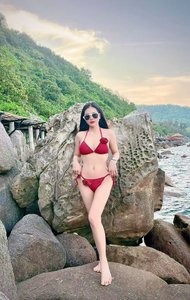 佳仪（4/12空降🪂 - 红楼