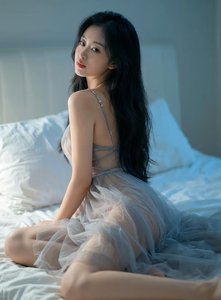 新人 （ 彬彬 ）熟女 御姐 高挑 淑女气质十足 170 体重55 大长腿 极品店长推荐 - 金色阳光