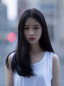 新人 星星回归  出勤 出身中国 极品学生妹 可爱😍 开朗 服务态度最好 - 金色阳光