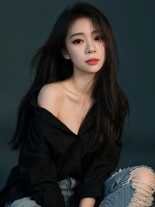 新人  （澜澜） 纯新手小白  苗条身材 淑女气质 请哥哥们开发 - 金色阳光