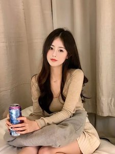 中国29号小果年轻漂亮服务好莞式服务可15点-22点 - 香妃·海选